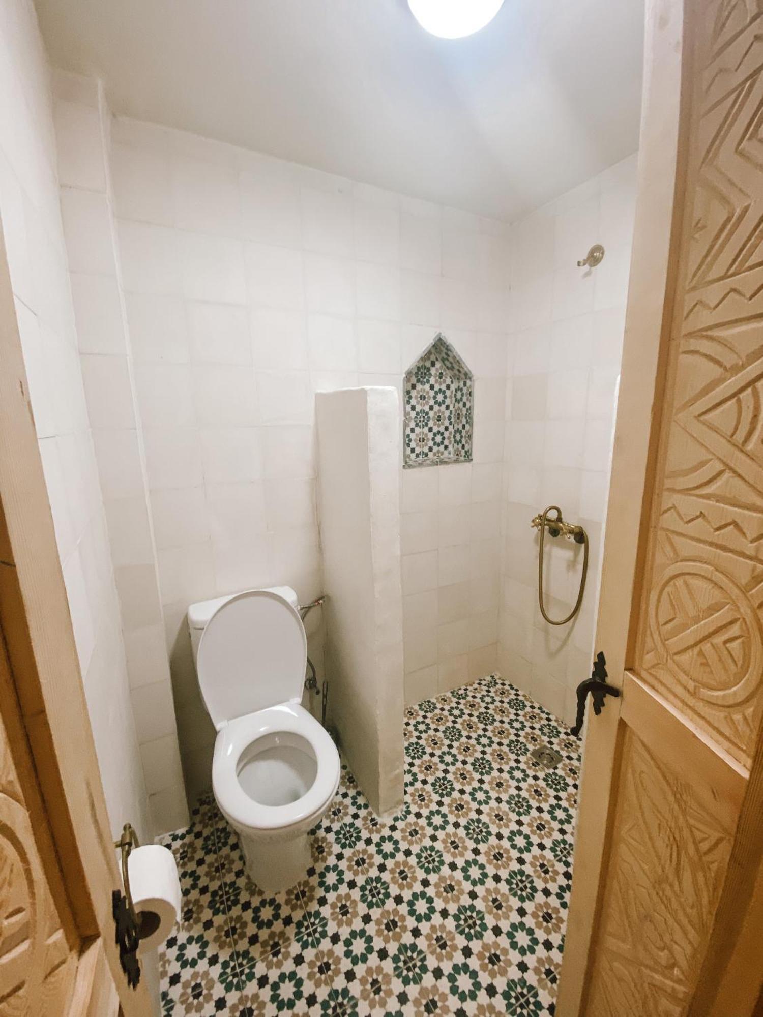 Anza Surfhouse Bed & Breakfast *
